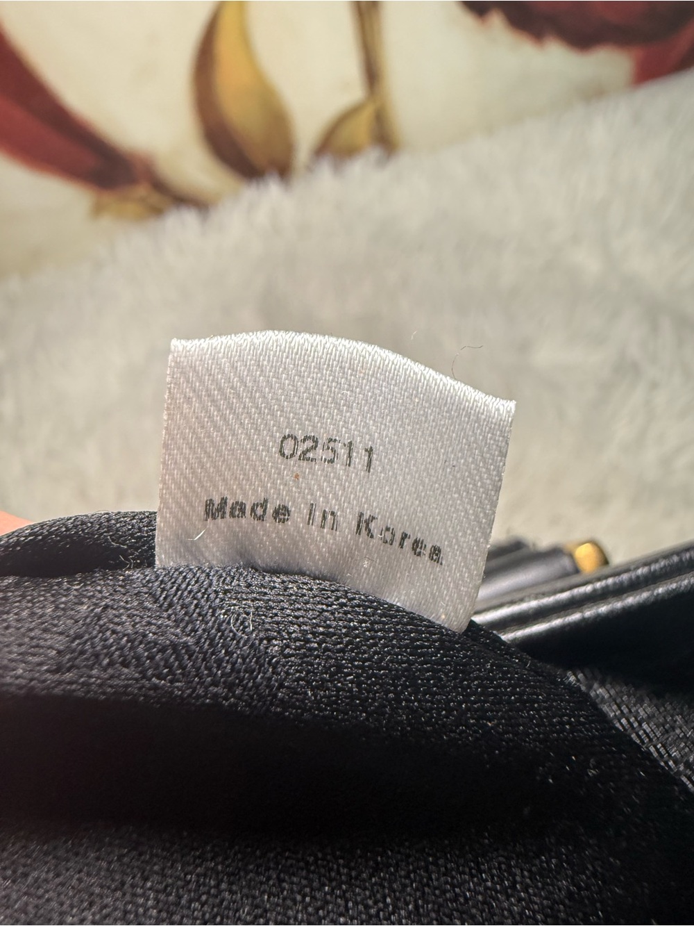 MCM Authentic Black Leather Tote Bag - Picture 10 of 12